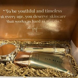 JLO BEAUTY That JLo Essentials Kit |